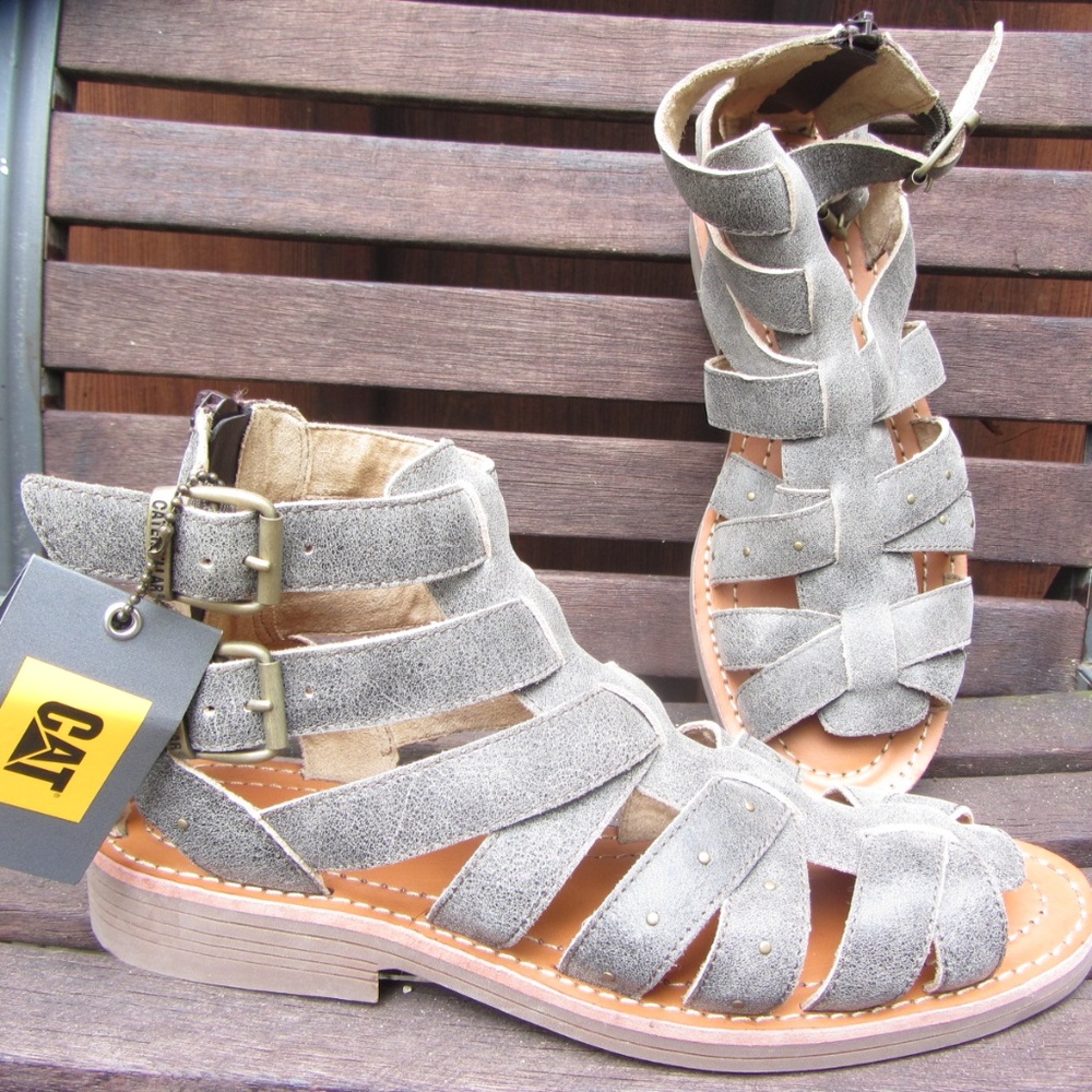 CAT BROWN CRACKLE LEATHER GLADIATOR SANDALS NWT